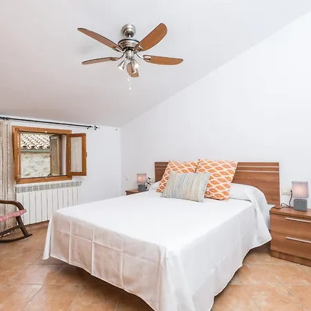 Fiolet Villa *