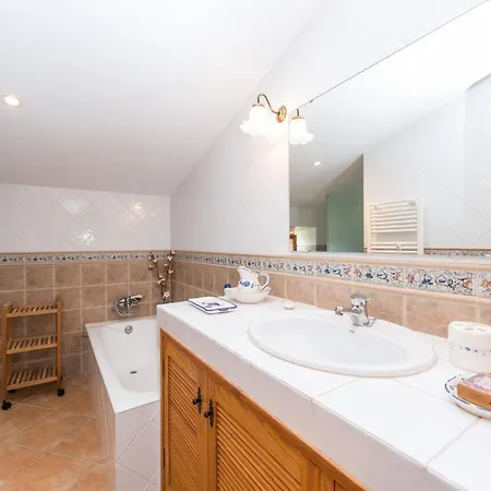 Fiolet Villa Algaida (Mallorca)